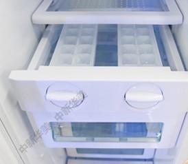 冰箱装置