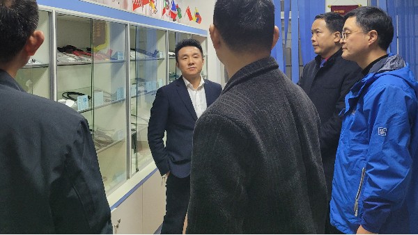 青岛中新华美总经理王东拜访优秀企业，见贤思齐！